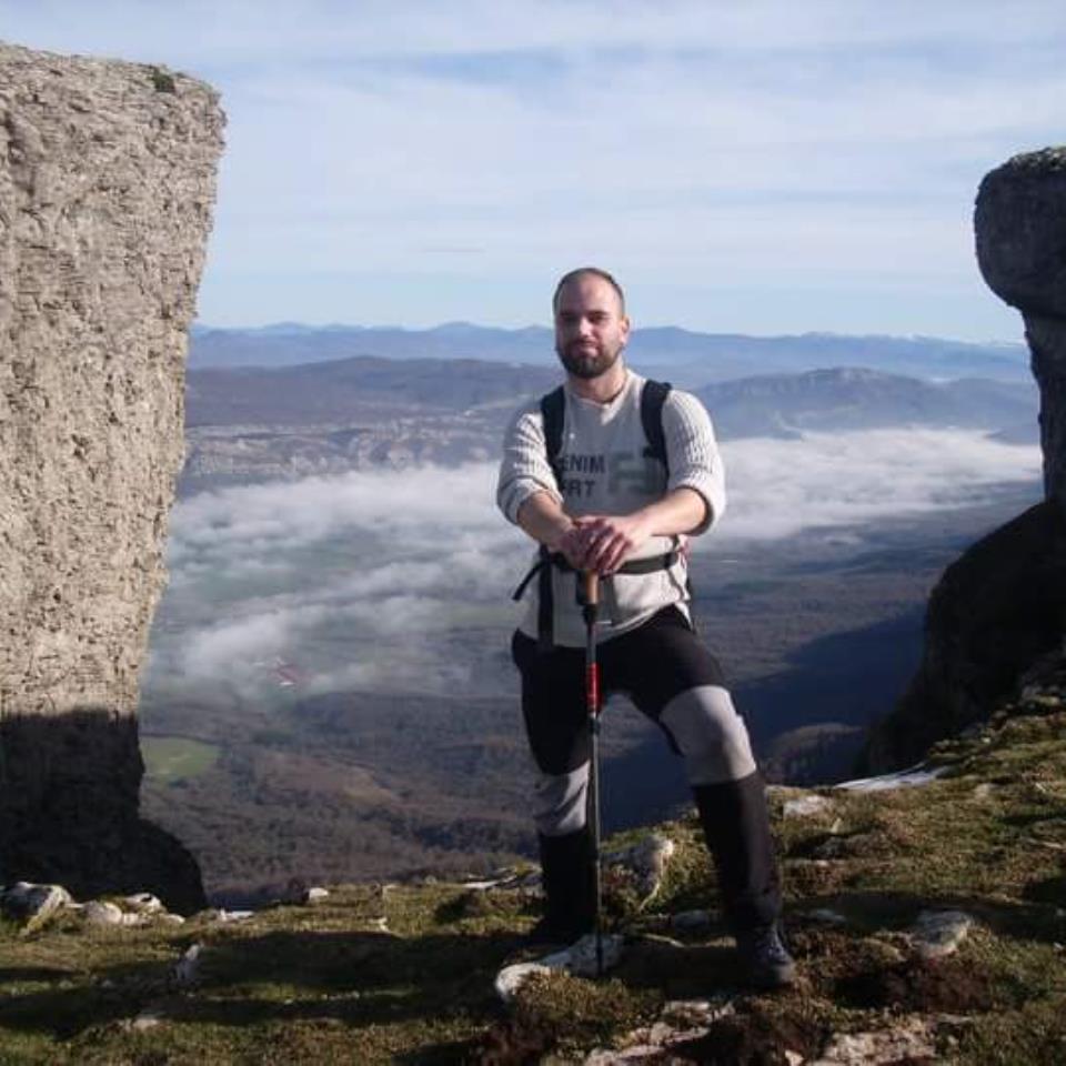 Eneko Iradier Beriain mendian