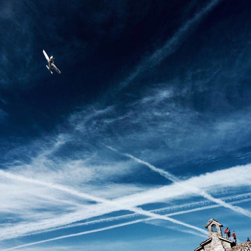 Hegazkina Beriain mendiaren gainean. Maitane Mugerzaren argazkia.