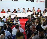 Se aviva la guerra interna en el PSOE