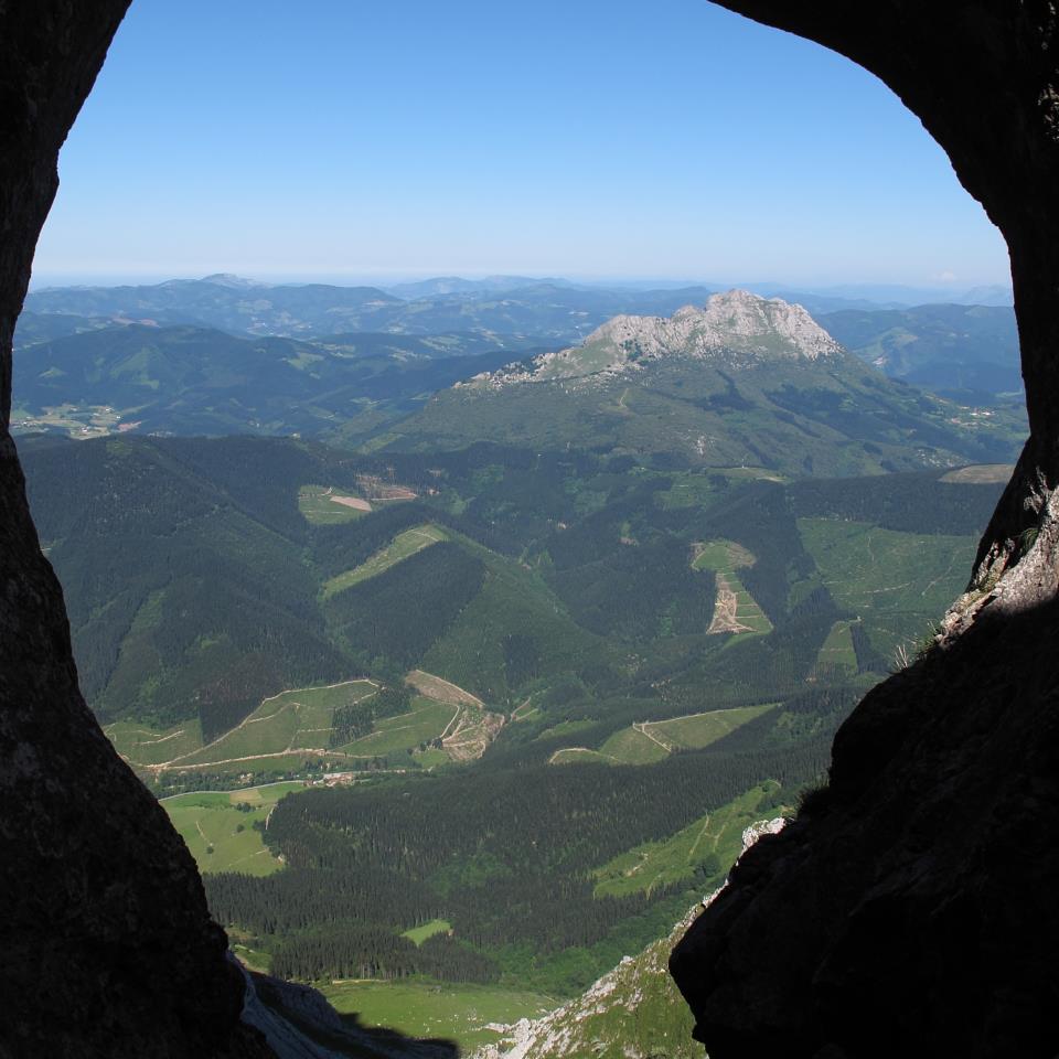 Anbotora bidean Amaia Gabirondok ateratako argazkia