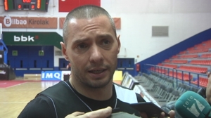 Javi Salgado seguirá una temporada más en el Bilbao Basket