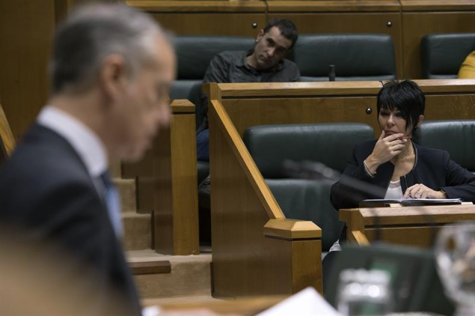 Iñigo Urkullu y Maddalen Iriarte durante la sesión de investidura. Foto: EFE