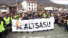 Manifestación multitudinaria para apoyar al pueblo de Alsasua