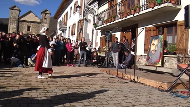 Homenaje a Mikel Zabalza