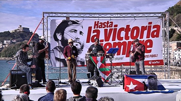 Sortu ha homenajeado a Fidel Castro en San Sebastián. Foto: EiTB