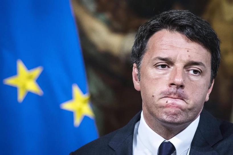 Renzi, bart, erreferendumaren osteko prentsaurrekoan. Argazkia: EFE