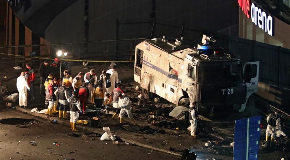 Al menos 38 personas mueren en dos atentados en Estambul