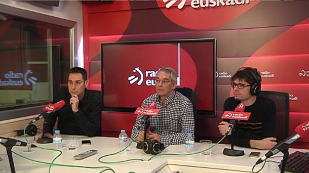 Foto de la tertulia Parlamento en las Ondas de Radio Euskadi. EiTB