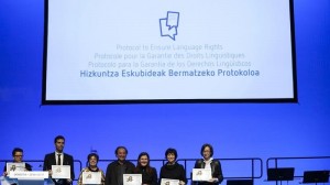 Hizkuntza-eskubideak bermatzeko 185 neurri aurkeztu dituzte 