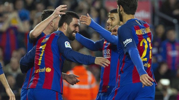 El Barcelona golea al Hércules en el Camp Nou / EFE