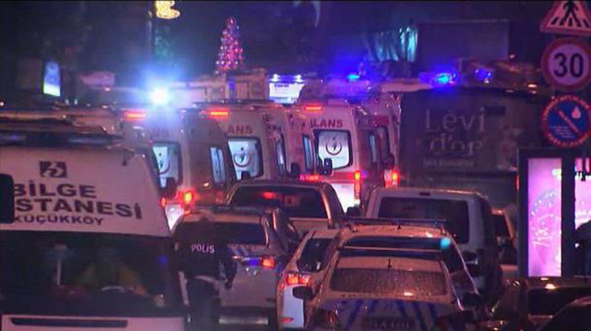 Un nuevo atentado terrorista en Estambul deja al menos 39 muertos