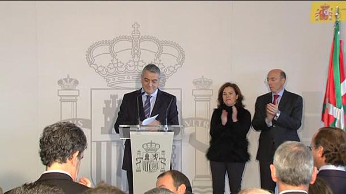 Javier de Andrés toma posesión del cargo de Delegado del Gobierno