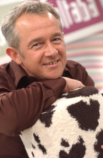 Txetxu Ugalde, 'Lo Que Faltaba' aurkezten. (Argazkia: EiTB)