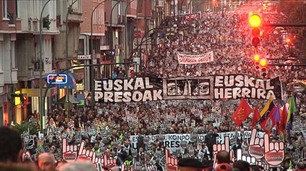 Urtarrilean Sarek presoen eskubideen defentsan Bilbon egindako manifestazioa. Argazkia: EiTB