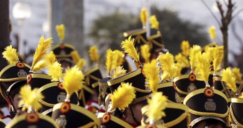 Milaka umek hartu dute parte haur danborradan. EFE