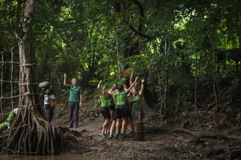 El equipo verde celebra la victoria. (Foto: EiTB)