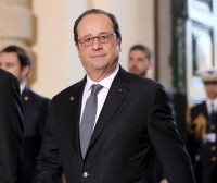 Hollande confía la gestión del desarme a tres cargos de su confianza