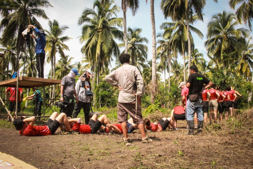 Equipo rojo en el juego del laberinto