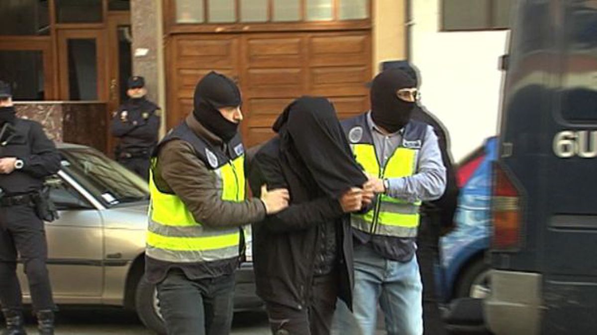 El juez envía a prisión al presunto yihadista detenido en Vitoria