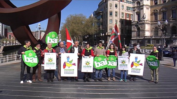 Independentistak Sareak eta Gernika Batzordeak egindako agerraldia. Argazkia: EiTB