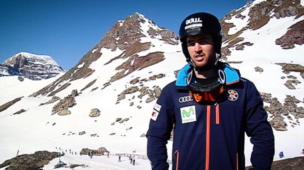 "Hay que seguir adelante con una sonrisa"dice el snowboarder Lucas Eguibar.