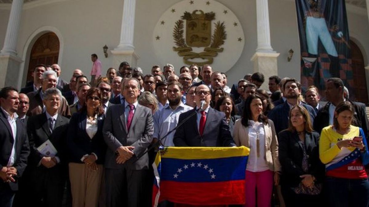 Venezuelako oposizioko diputatuak. Argazkia: EFE