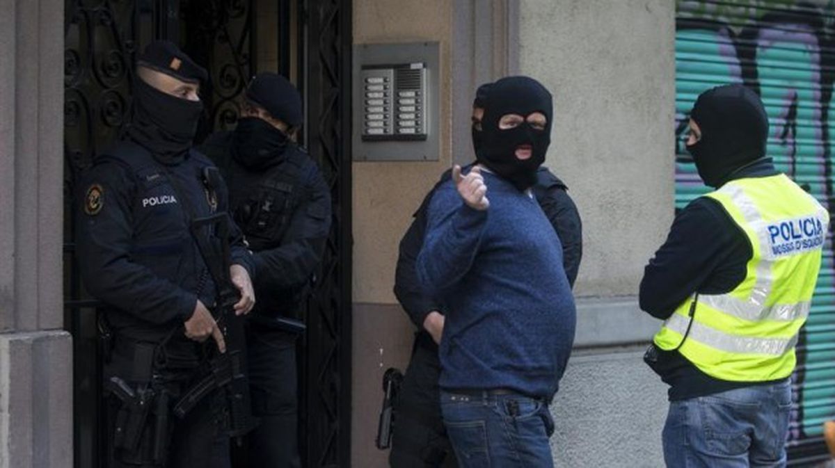ISISen ustezko sei kide atxilotuta Espainia, Alemania eta Erresuma Batuan