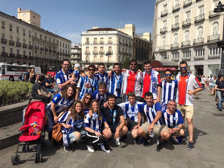 Babazorroen kuadrilla bat. Argazkia: Radio Vitoria