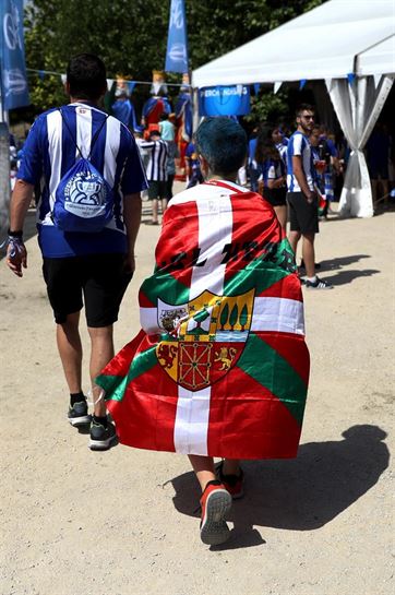 Araba Hiria alaveszaleen topalekua. Argazkia: EFE