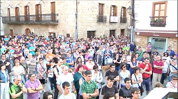 Ciudadanos congregados para la manifestación. Foto: EiTB