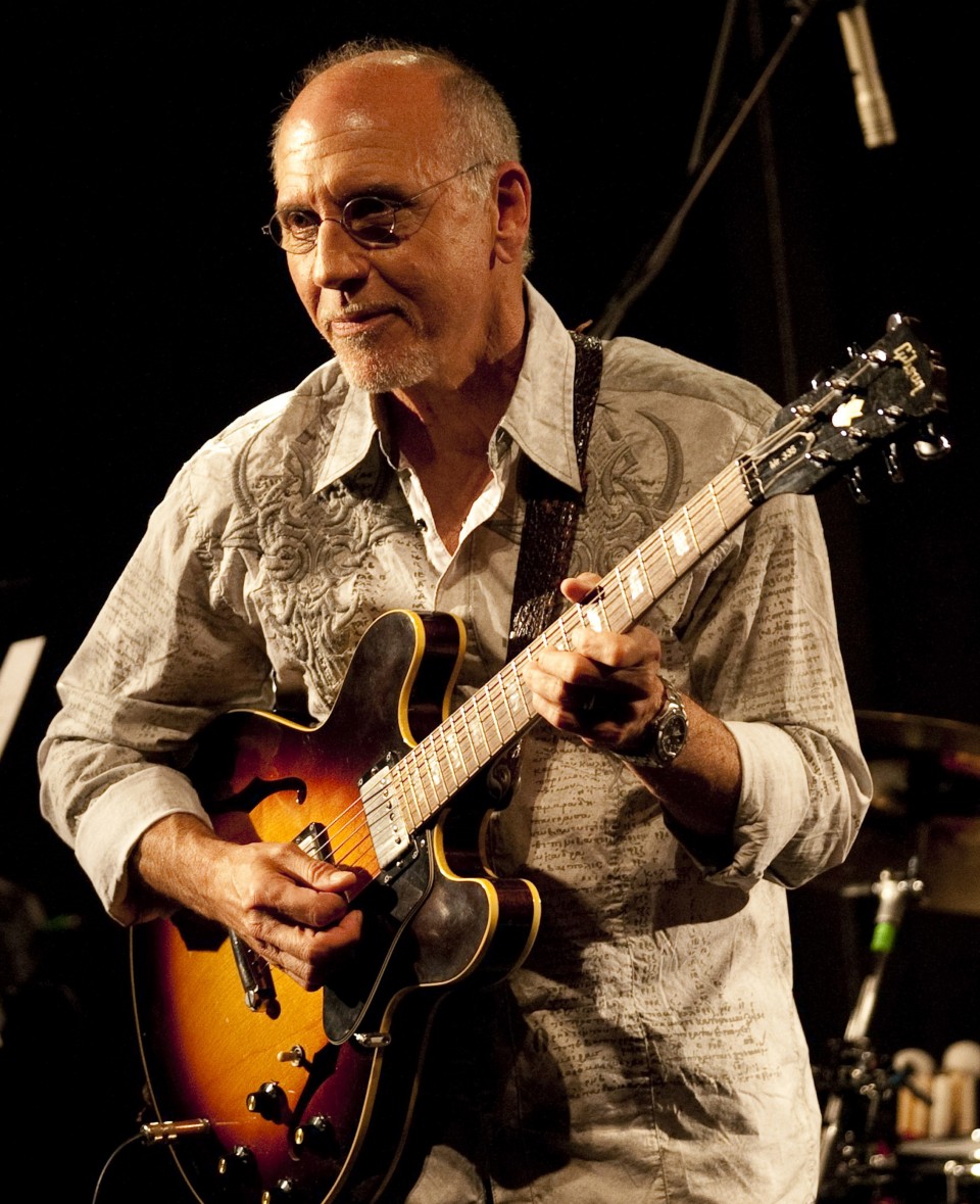 Larry Carton, Polideportivo de Mendizorrotza, el 12 de julio