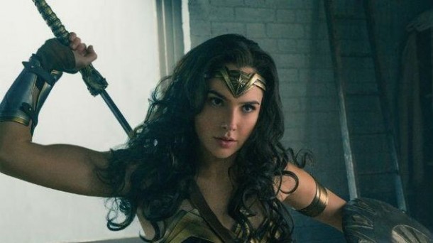 ''75eko hamarkadako Wonder Woman telesailak eduki feministagoa zuen''