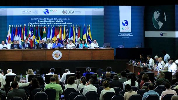 Reunión de la Organización de Estados Americanos, hoy, en Cancún. Foto: EFE