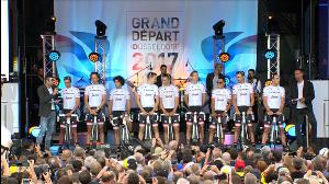 Presentación del Trek-Segafredo de Irizar y Zubeldia en el Tour 2017