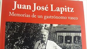 Homenaje a Juan José Lapitz en la Academia Vasca de Gastronomía