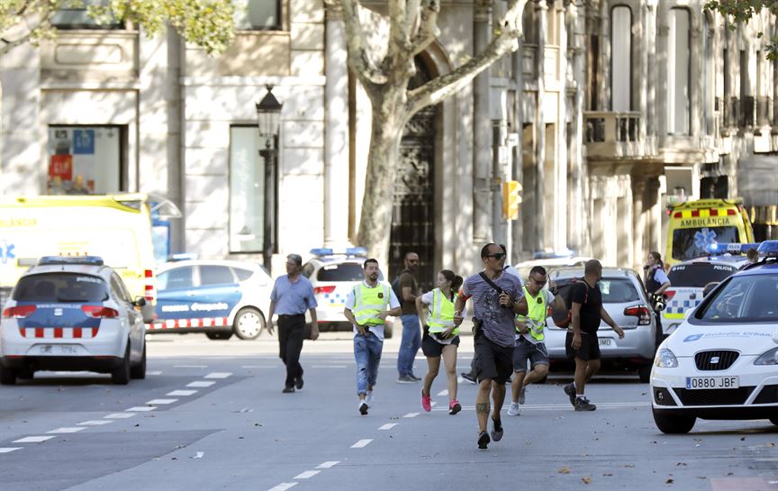 El atentado terrorista dejó al menos 14 muertos en Barcelona y Cambrils. Foto: EFE