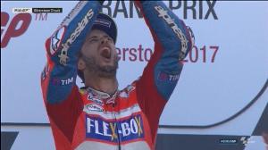 Dovizioso gana el Gran Premio del Reino Unido y es líder del Mundial