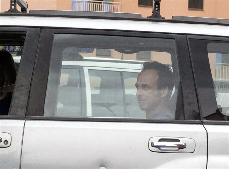 Francesco Arcuri, este lunes, a su llegada a la comandancia de la Guardia Civil de Granada (EFE)