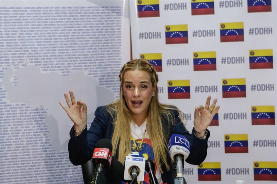 Lilian Tintori Venezuelako ekintzaile opositorea. Argazkia: Efe
