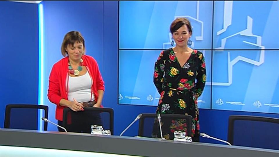 Larrion y Jasone Agirre han presentado la posición de EH Bildu en el Debate de Política General