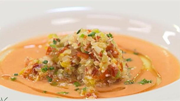 Cous-cous de coliflor con gazpacho