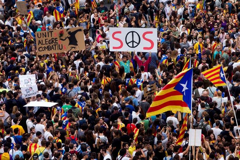 Imagen de la huelga general en Cataluña del 3 de octubre / EFE.