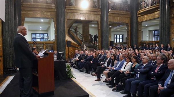 Josep Oliu, presidente del Banco Sabadell, en un acto celebrado este martes. Foto: EFE. 