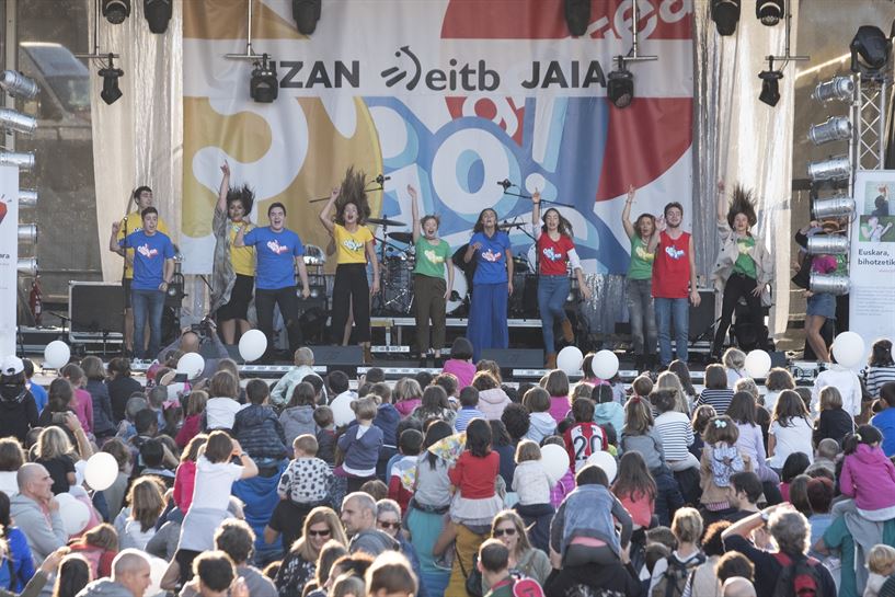 'Go!azen' telesailaren aurreestreinaldia, 'Izan EiTB'n. (Argazkia: EiTB)