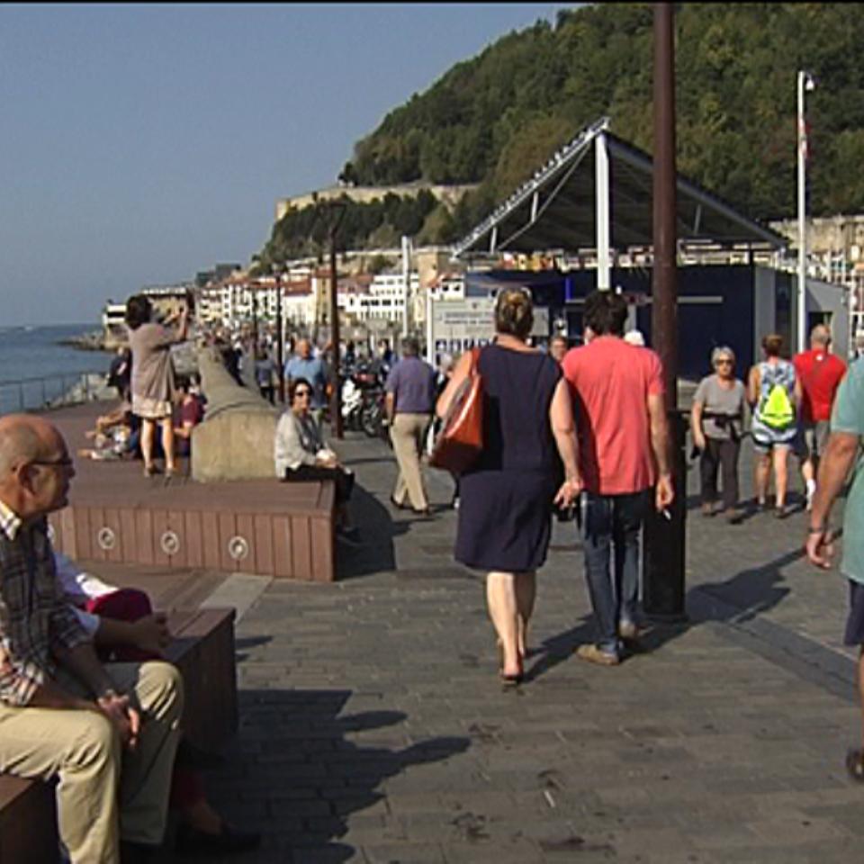 El número de turistas creció en la CAV en 2019. Foto obtenida de un vídeo de EiTB. 