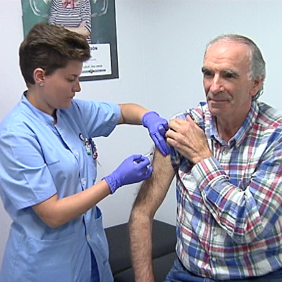 Enrique Peiró: 'La efectividad de la vacuna es incontestable en prevención'