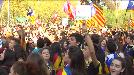 Miles de estudiantes se unen a favor de la independencia en Barcelona