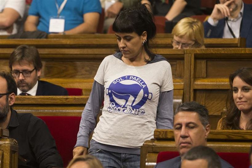 Anna Gabriel Kataluniako Parlamentuan. Artxiboko argazkia: EFE