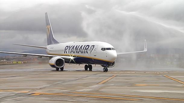 Ryanair aporta el 90% de los pasajeros del aeropuerto de Vitoria