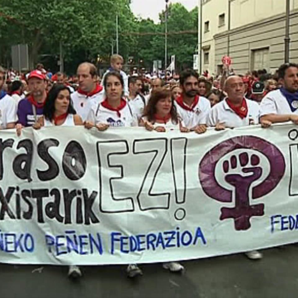 Una manifestación contra la violación grupal de sanfermines. EiTB